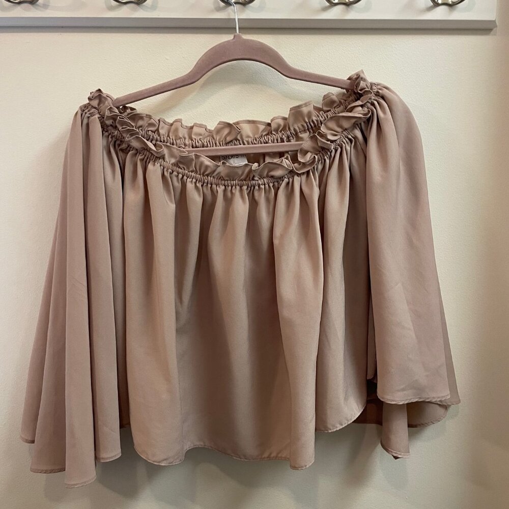 Light Brown/Tan Crop Off-the-shoulder Top (XS)
